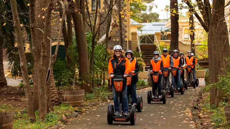 Have a ‘wheelie’ good time and discover the delights of Seppeltsfield on a fully guided Segway Tour!